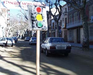 0039.jpg (23103 bytes)